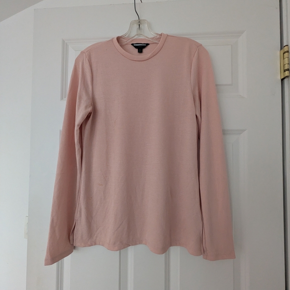 Banana Republic Luxespun Blush Pink Long Sleeve Tee  Top Medium - Picture 2 of 4